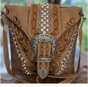 Wew Western Bag Made of Vegan Leather, this concealed carry crossbody